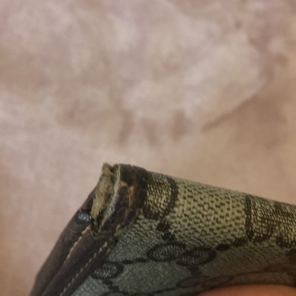 Vintage Gucci Clutch ✨ - Picture 3 of 7